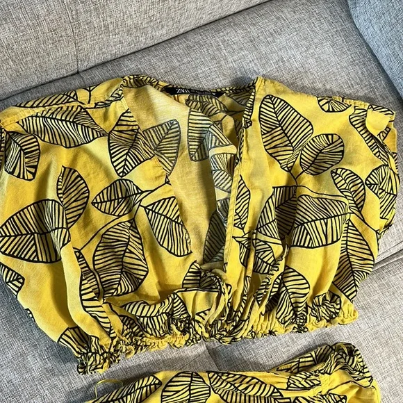 Zara skirt set - Picture 3 of 3